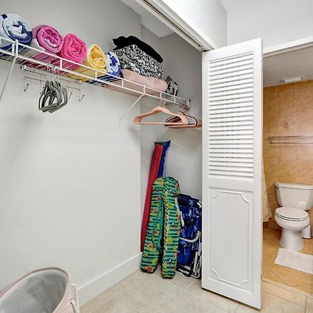 Oceanfront Condo in Hollywood Florida Esterno foto