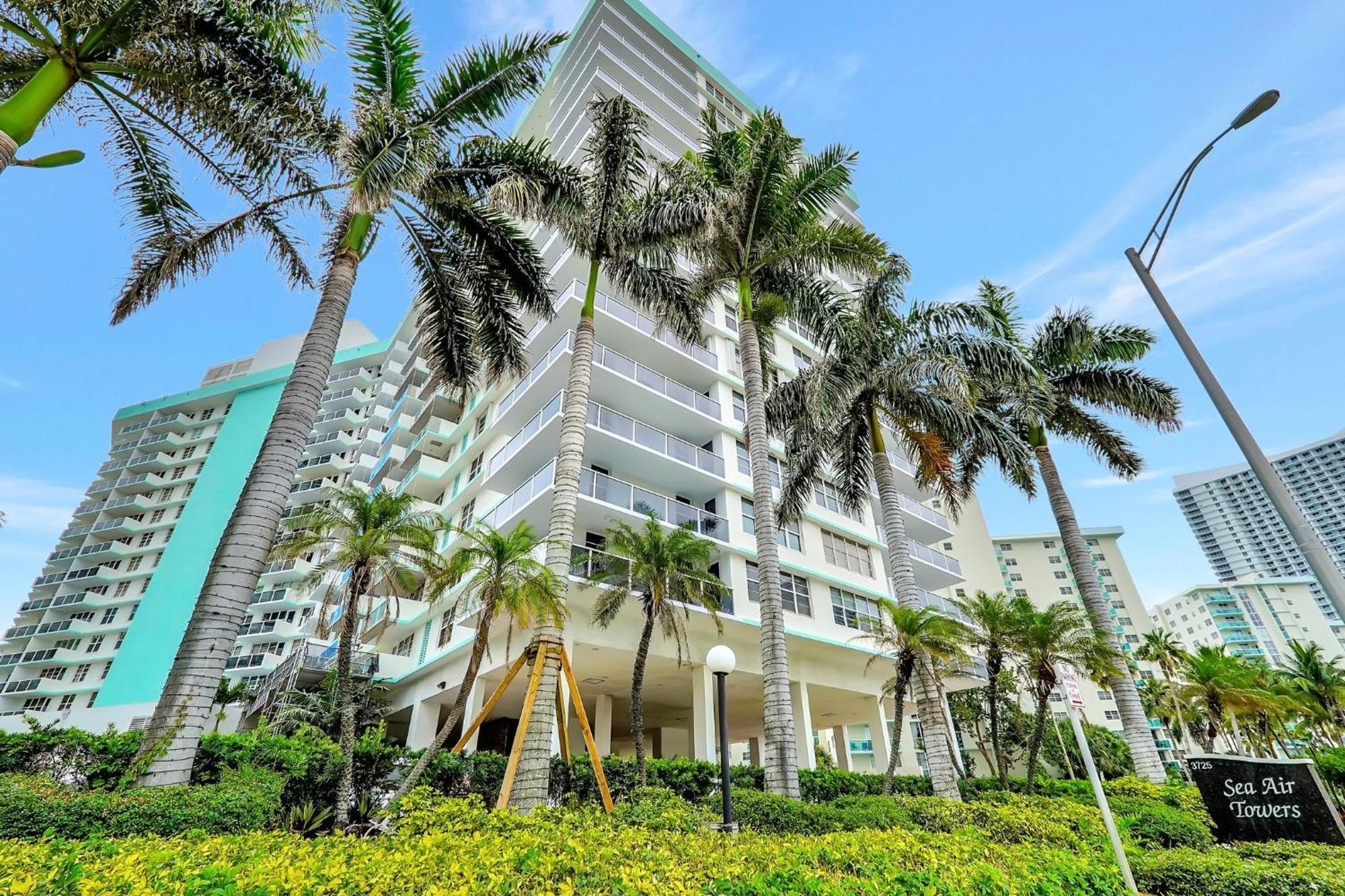 Oceanfront Condo in Hollywood Florida Esterno foto