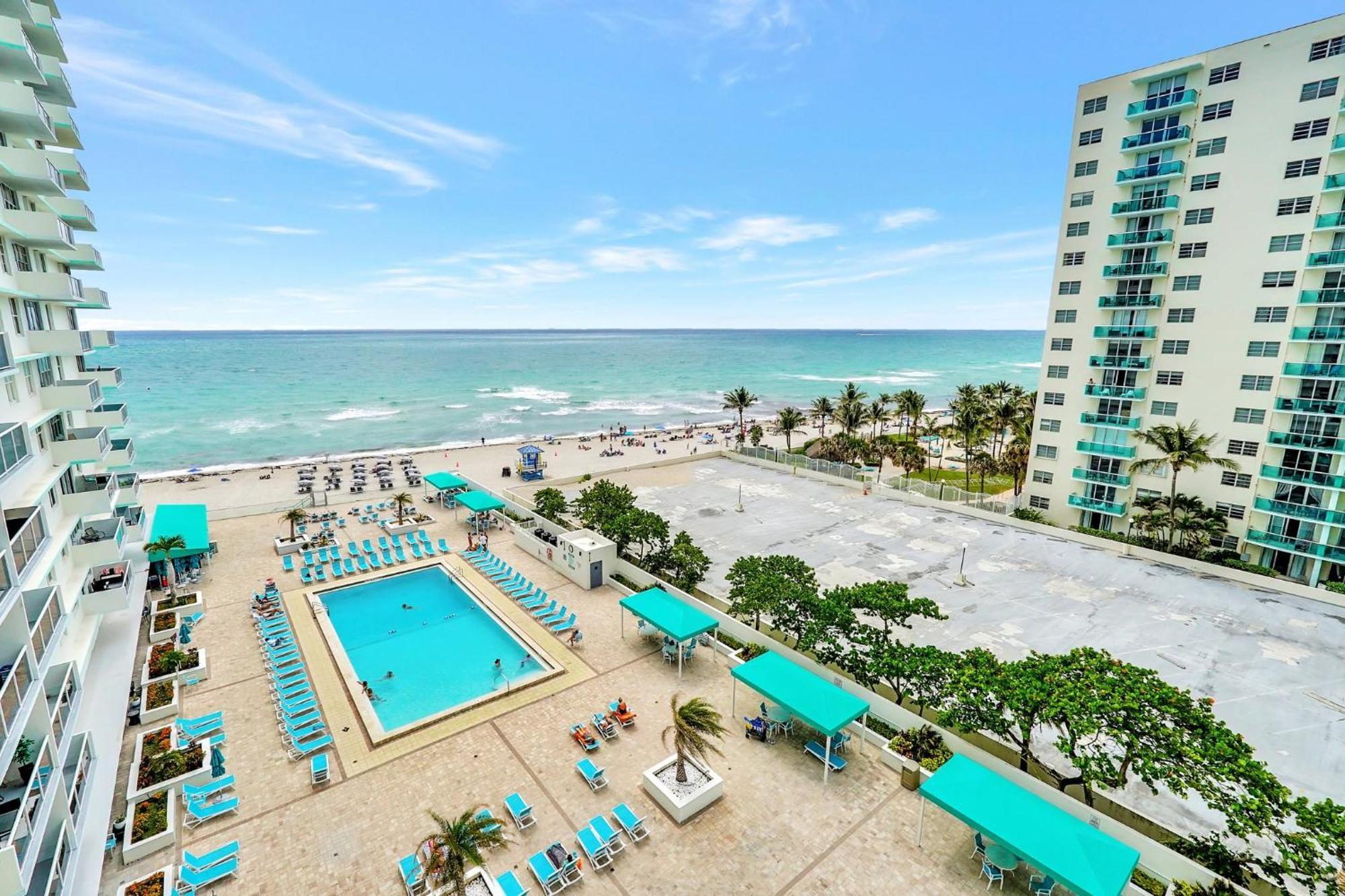 Oceanfront Condo in Hollywood Florida Esterno foto